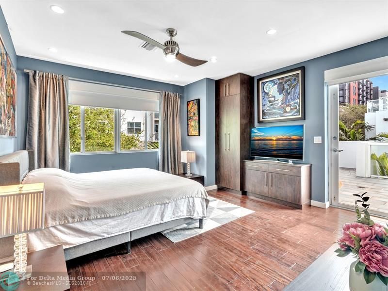 733 NE 4th Avenue, Unit 733, Fort Lauderdale, FL 33304 Photo