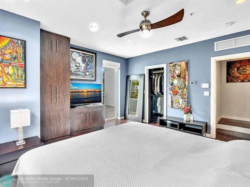 733 NE 4th Avenue, Unit 733, Fort Lauderdale, FL 33304 Photo