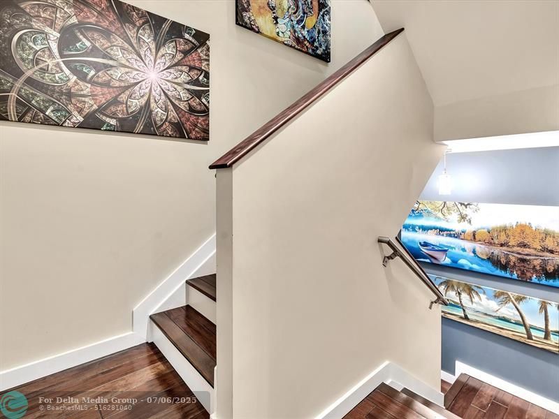 733 NE 4th Avenue, Unit 733, Fort Lauderdale, FL 33304 Photo