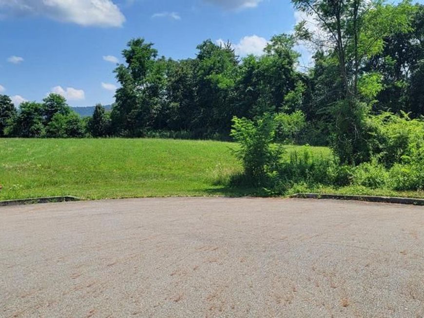 69 Oak Avenue, Halifax, PA 17032 Main Photo