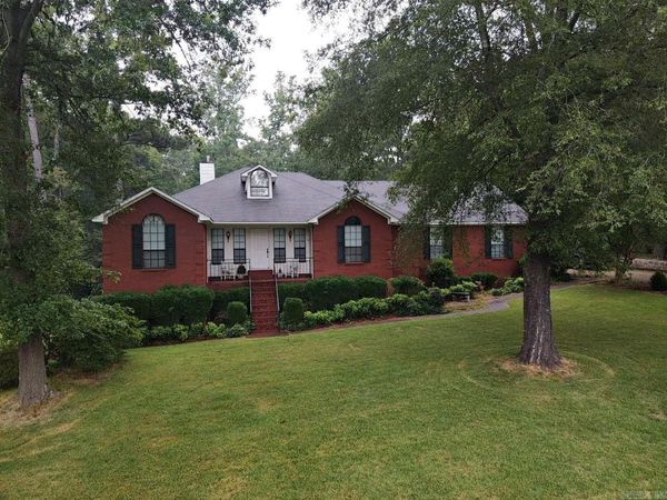 108 Magnolia Drive, Arkadelphia, AR 71923