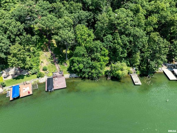 293 RED OAK Court, Unit 1472, Dahinda, IL 61428