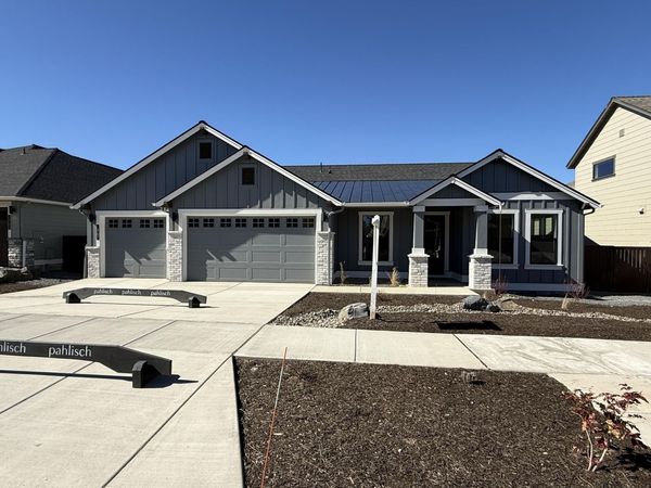 1367 NW Ochoa Drive, Bend, OR 97703