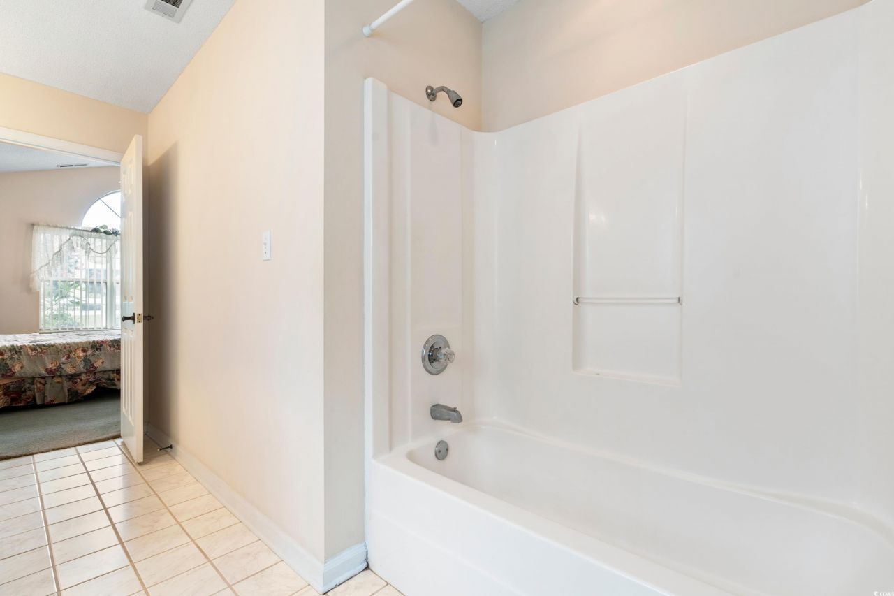 2443 Glen Dr. Photo 24