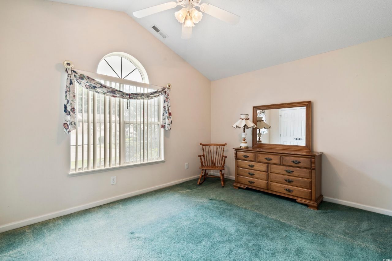 2443 Glen Dr. Photo 29