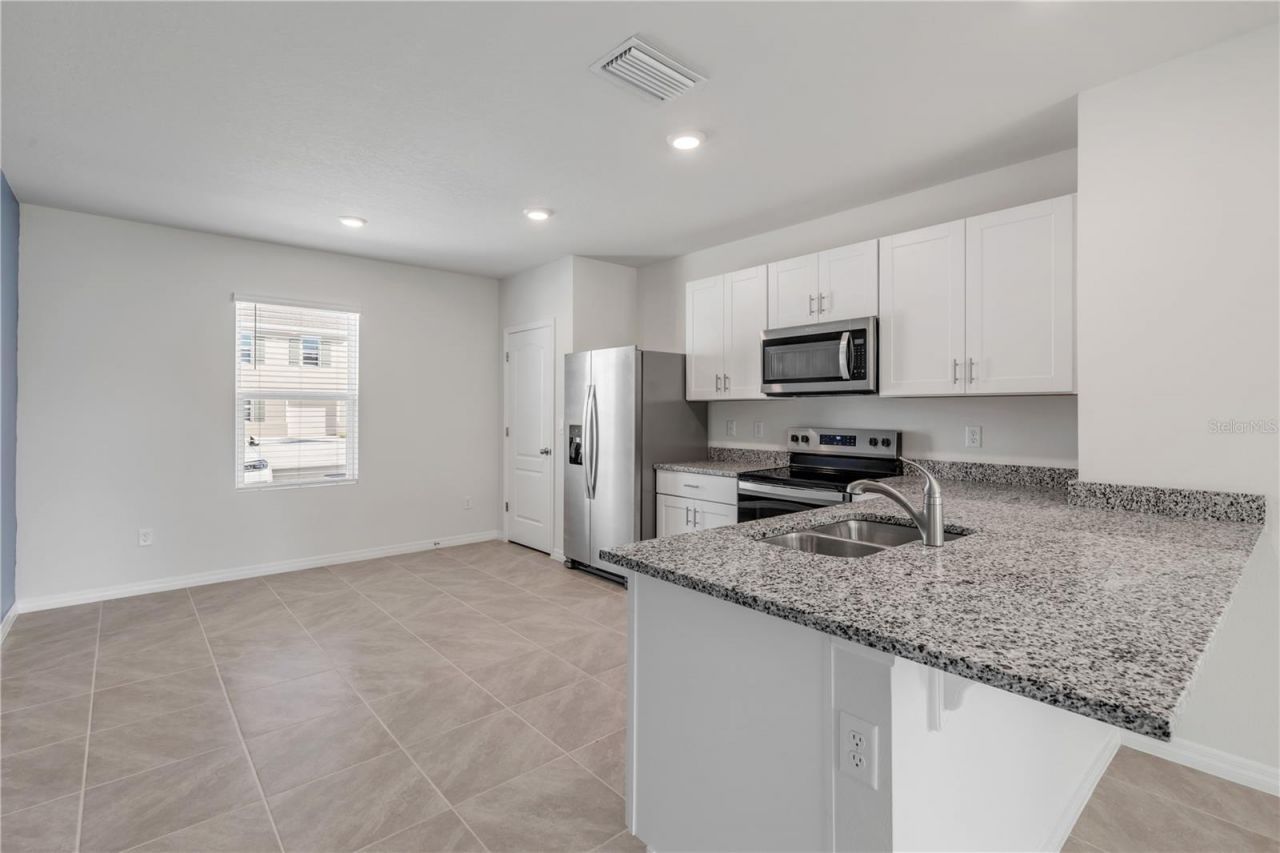 2725 Silver Canoe Drive, Edgewater, FL 32141 Photo