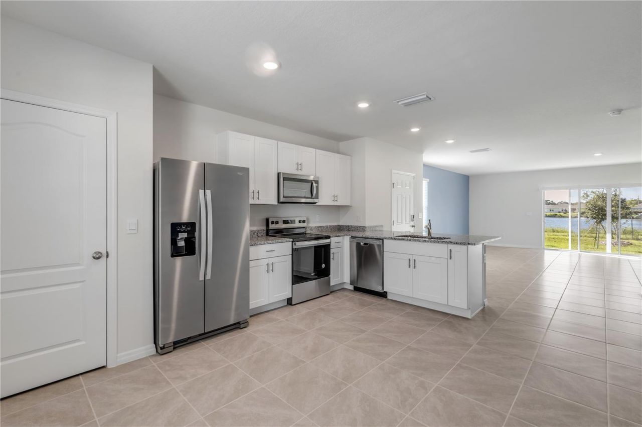 2725 Silver Canoe Drive, Edgewater, FL 32141 Photo