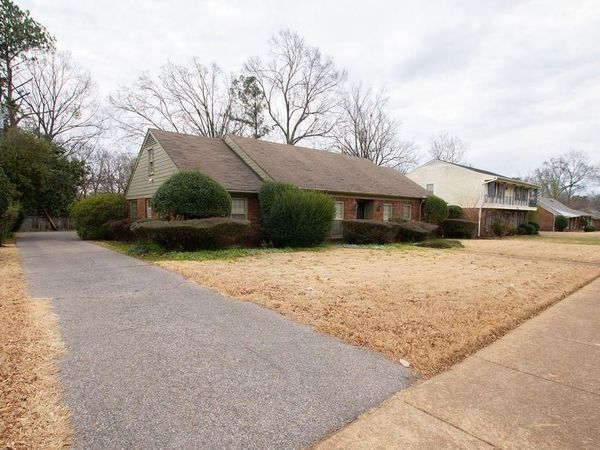 320 S YATES RD, Memphis, TN 38120