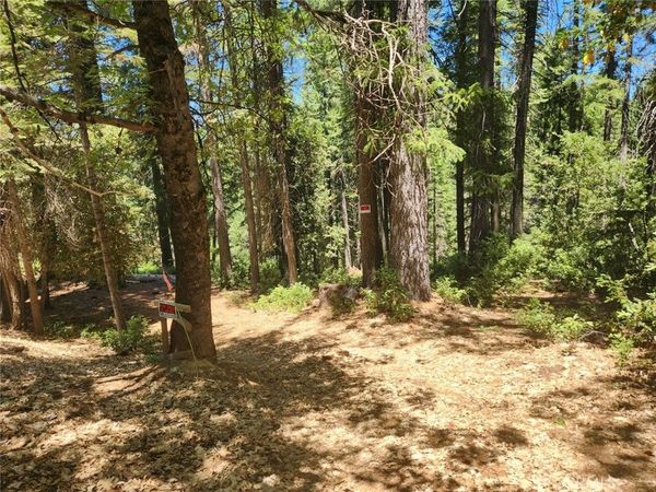 6296 Merry Way, Clipper Mills, CA 95930