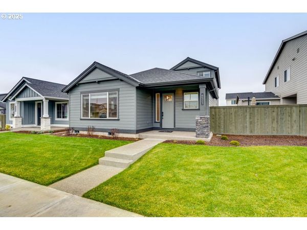 6523 SE SILVERGRASS ST, Hillsboro, OR 97123