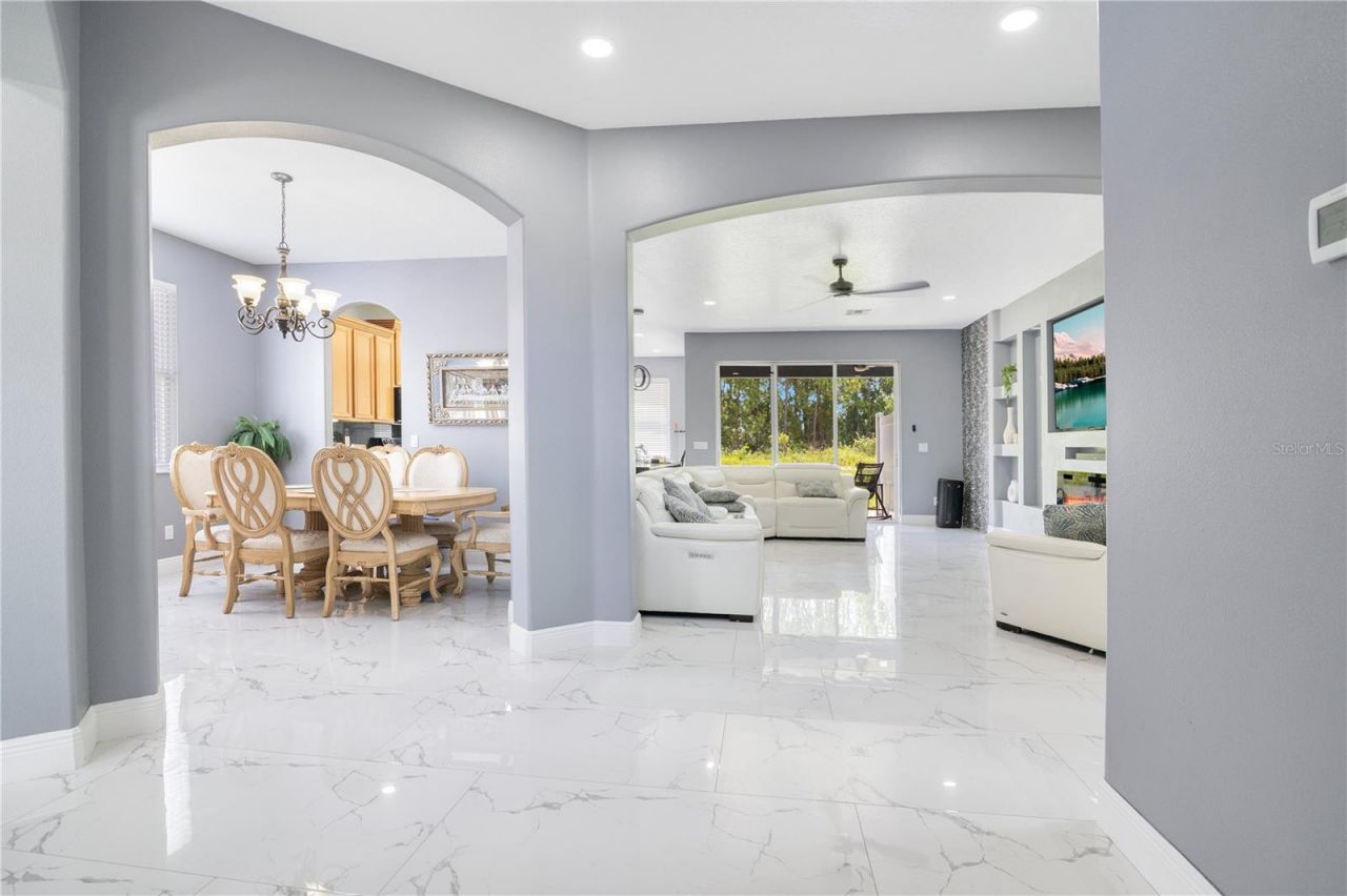 5047 Adair Oak Drive, Orlando, FL 32829 Photo