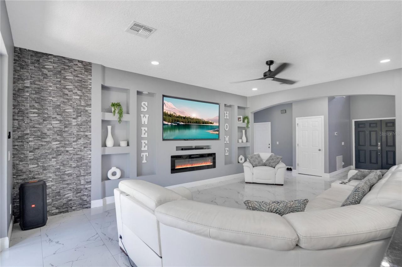 5047 Adair Oak Drive, Orlando, FL 32829 Photo