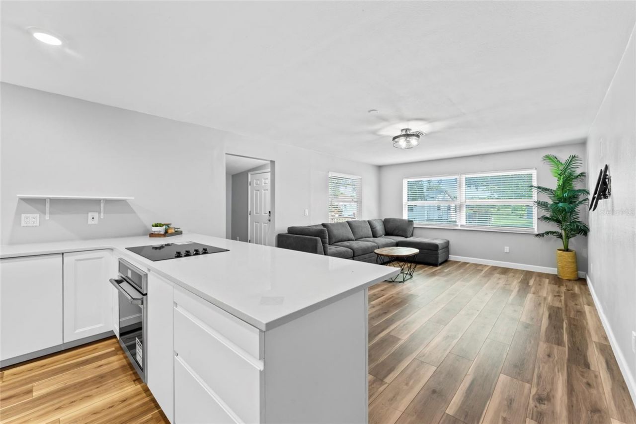 1127 Wyatt Street N, Clearwater, FL 33756 Photo