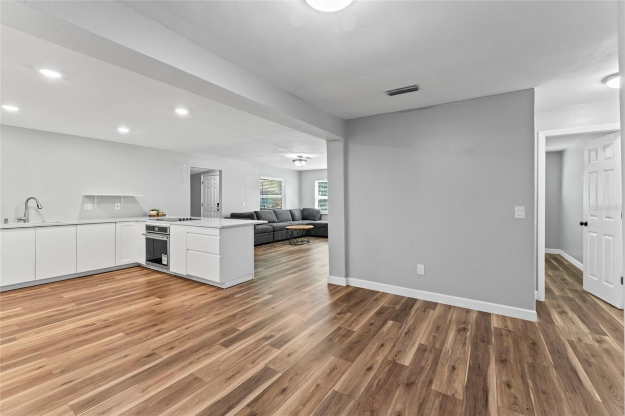 1127 Wyatt Street N, Clearwater, FL 33756 Photo