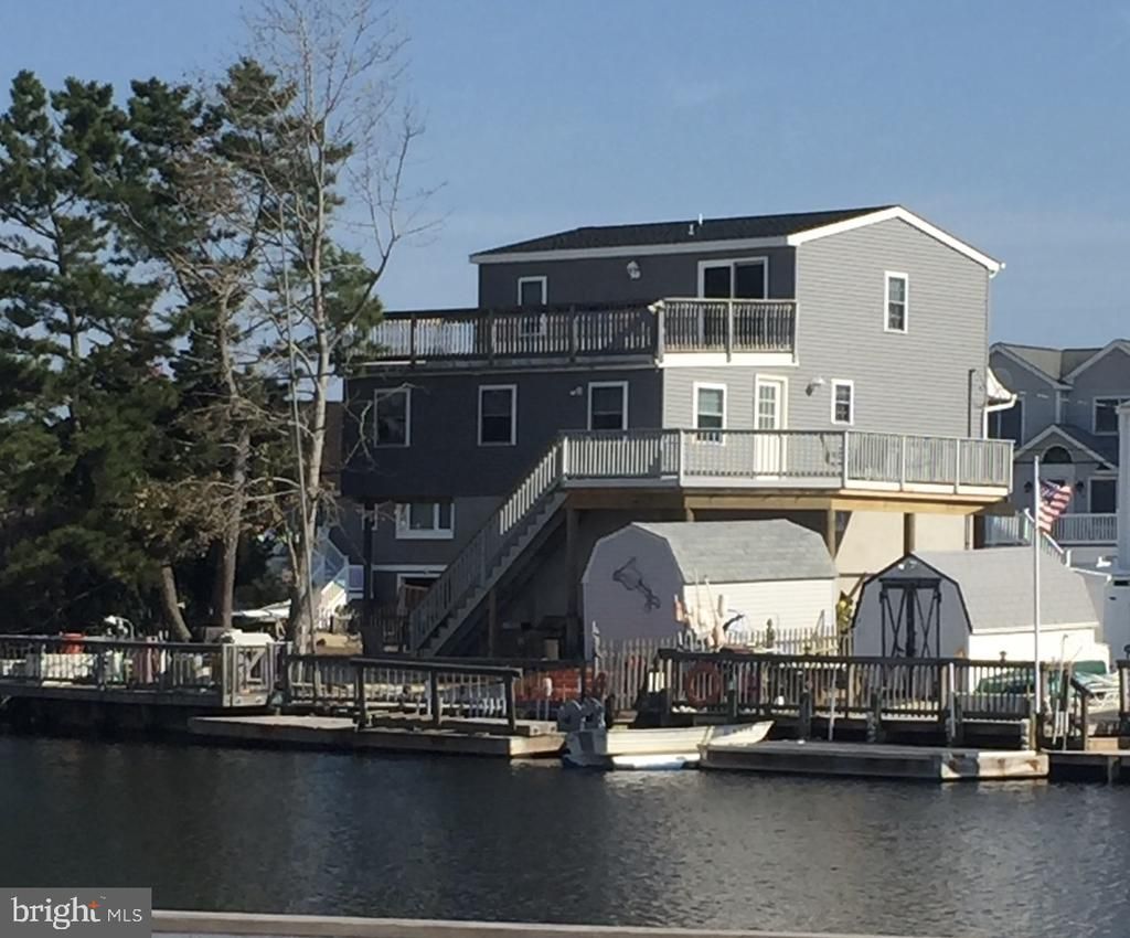 27 Robert Drive, Manahawkin, NJ 08050 Main Photo