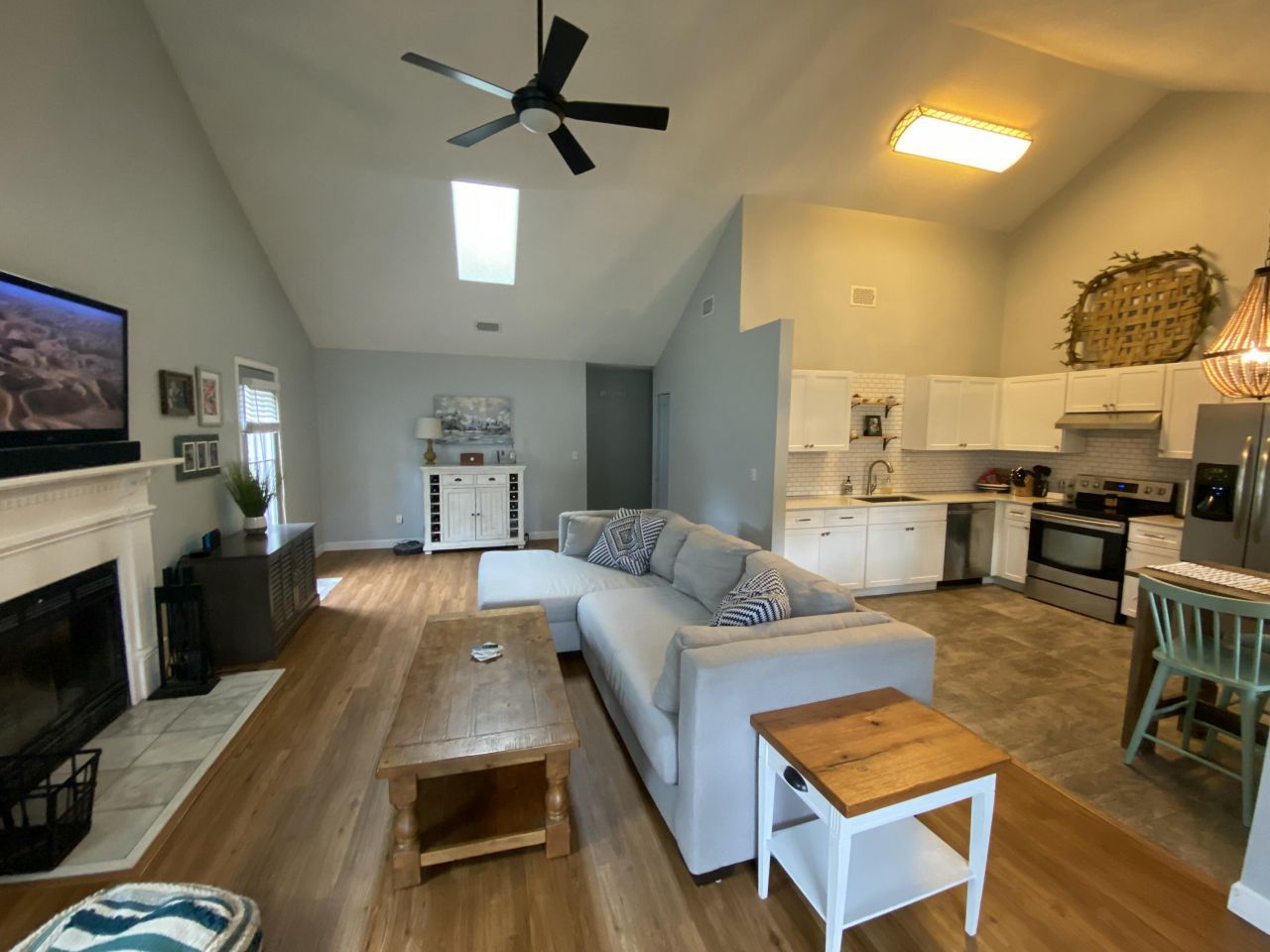 1304 Cadet Court Photo 10