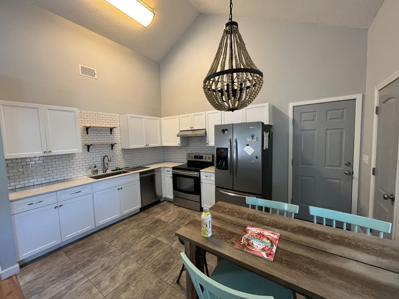 1304 Cadet Court Photo 7