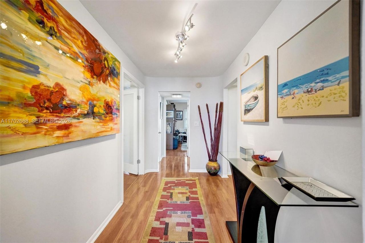 1901 N Ocean Blvd, Unit 8B, Fort Lauderdale, FL 33305 Photo