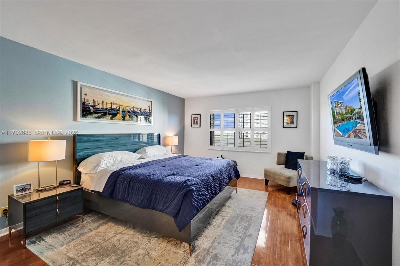 1901 N Ocean Blvd, Unit 8B, Fort Lauderdale, FL 33305 Photo