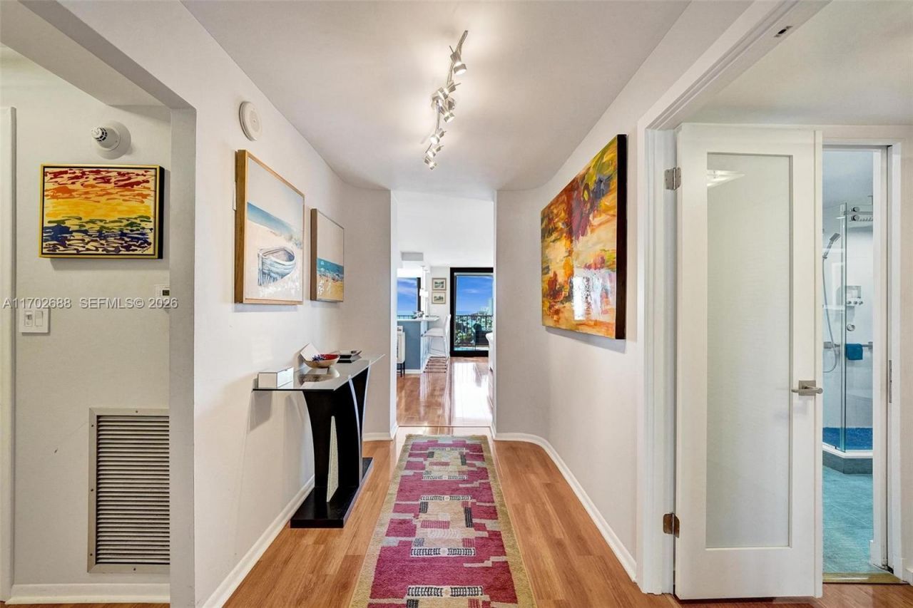 1901 N Ocean Blvd, Unit 8B, Fort Lauderdale, FL 33305 Photo