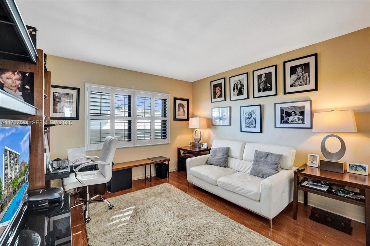 1901 N Ocean Blvd, Unit 8B, Fort Lauderdale, FL 33305 Photo