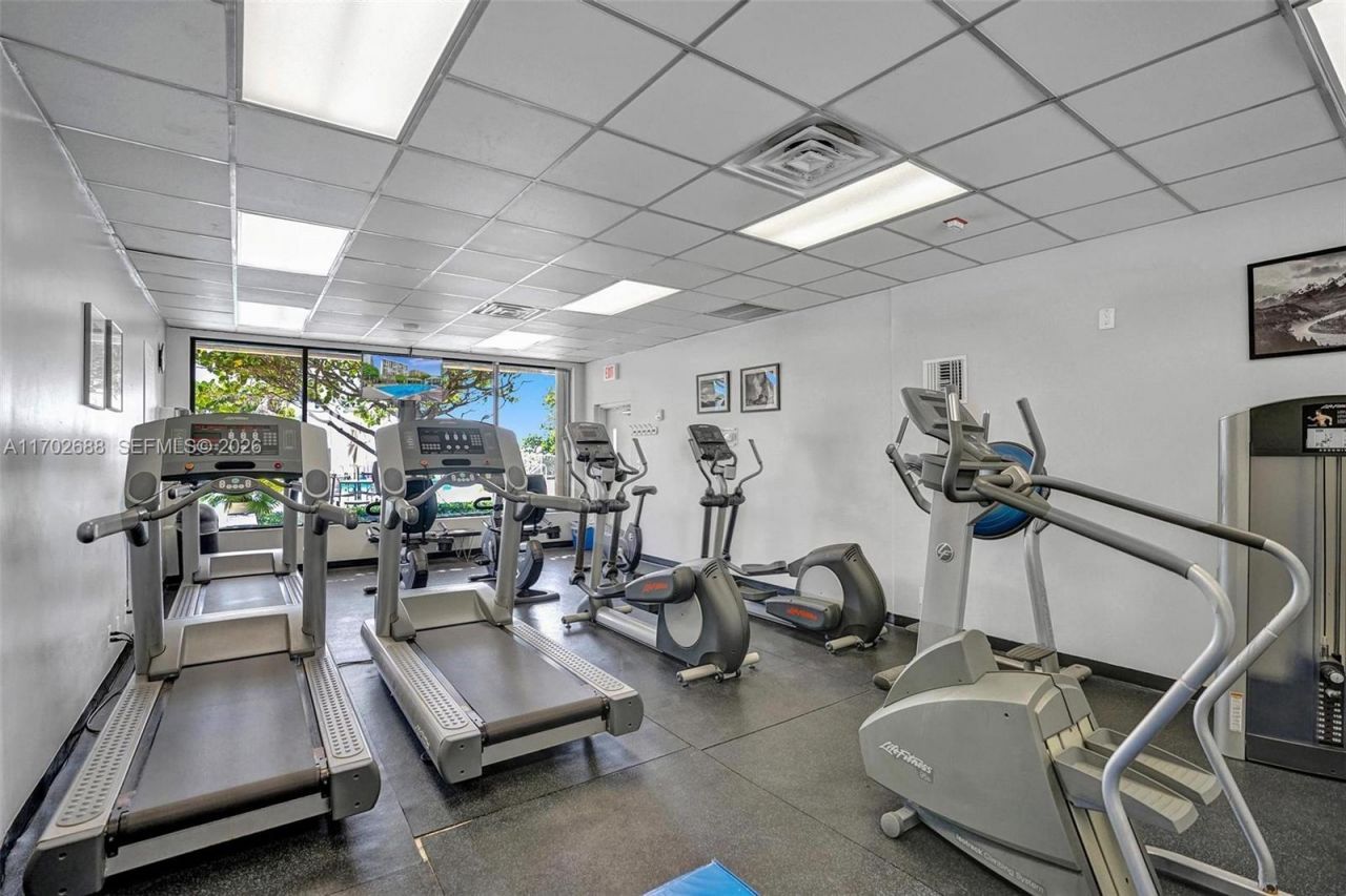 1901 N Ocean Blvd, Unit 8B, Fort Lauderdale, FL 33305 Photo