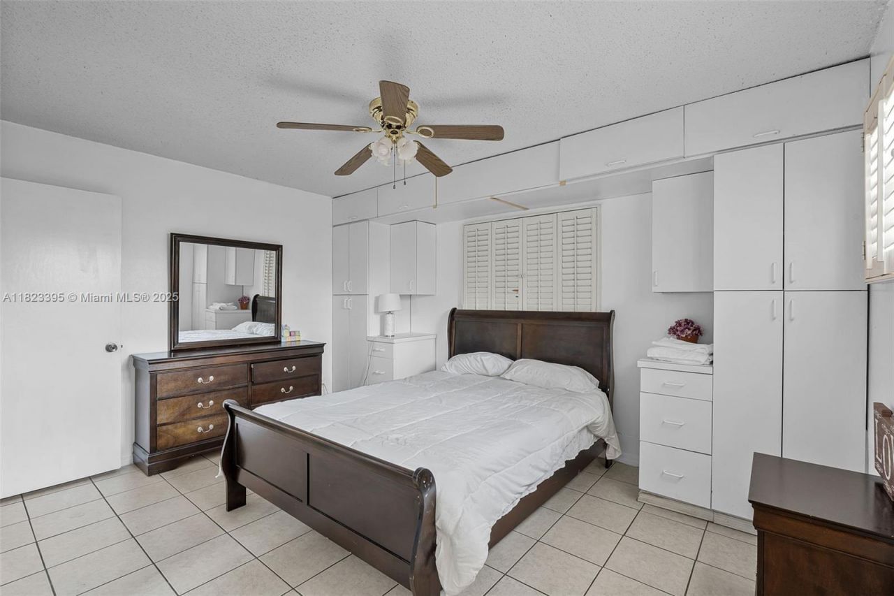 6021 Wedgewood Circle, Orlando, FL 32808 Photo