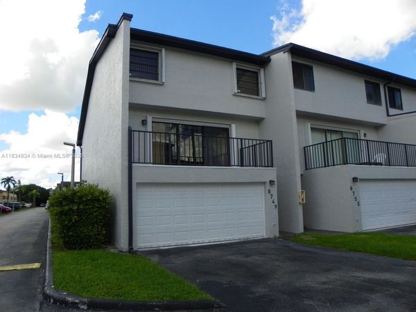 8749 SW 154th Cir Pl, Unit 4G, Miami, FL 33193