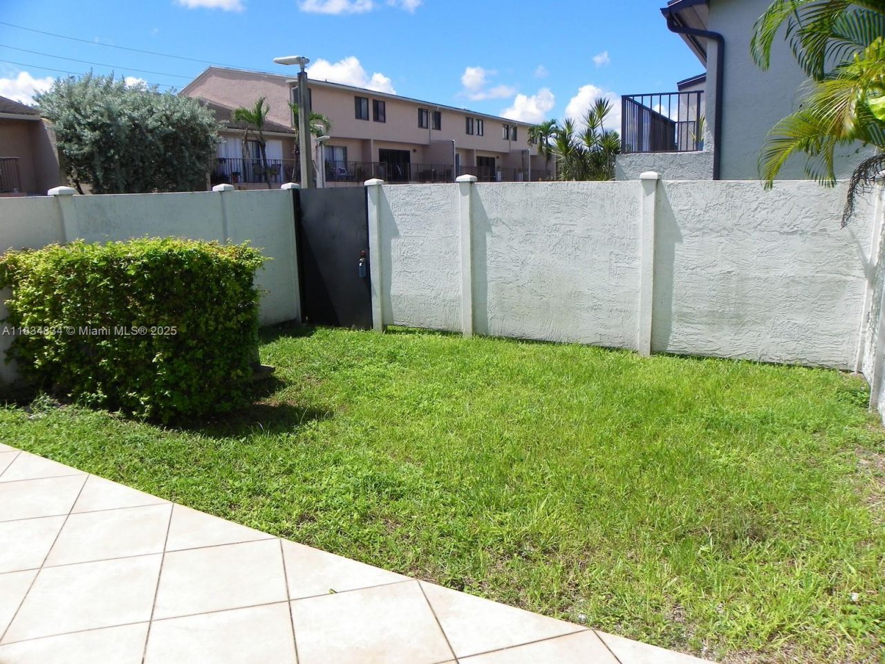 8749 SW 154th Cir Pl, Unit 4G, Miami, FL 33193 Photo