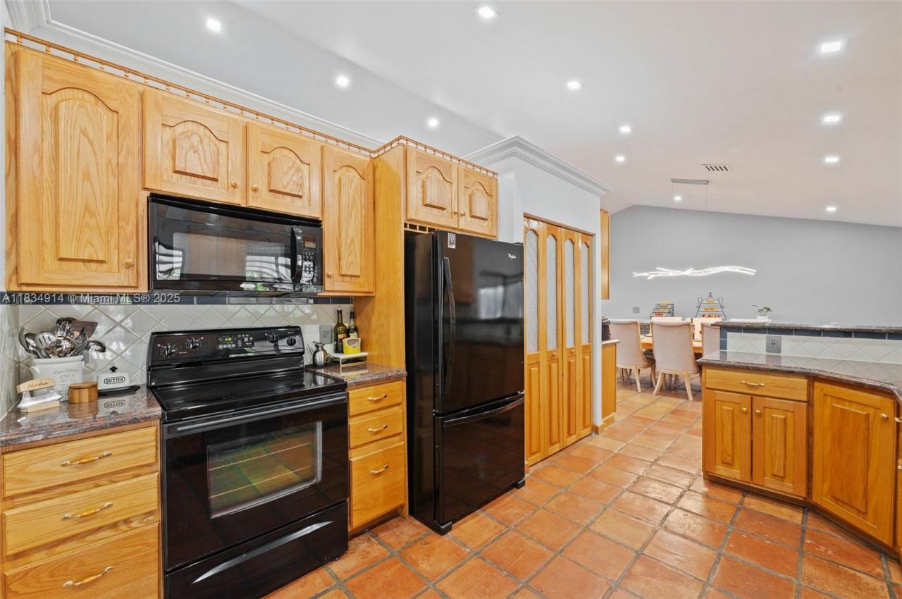 14040 SW 14th St, Davie, FL 33325 Photo