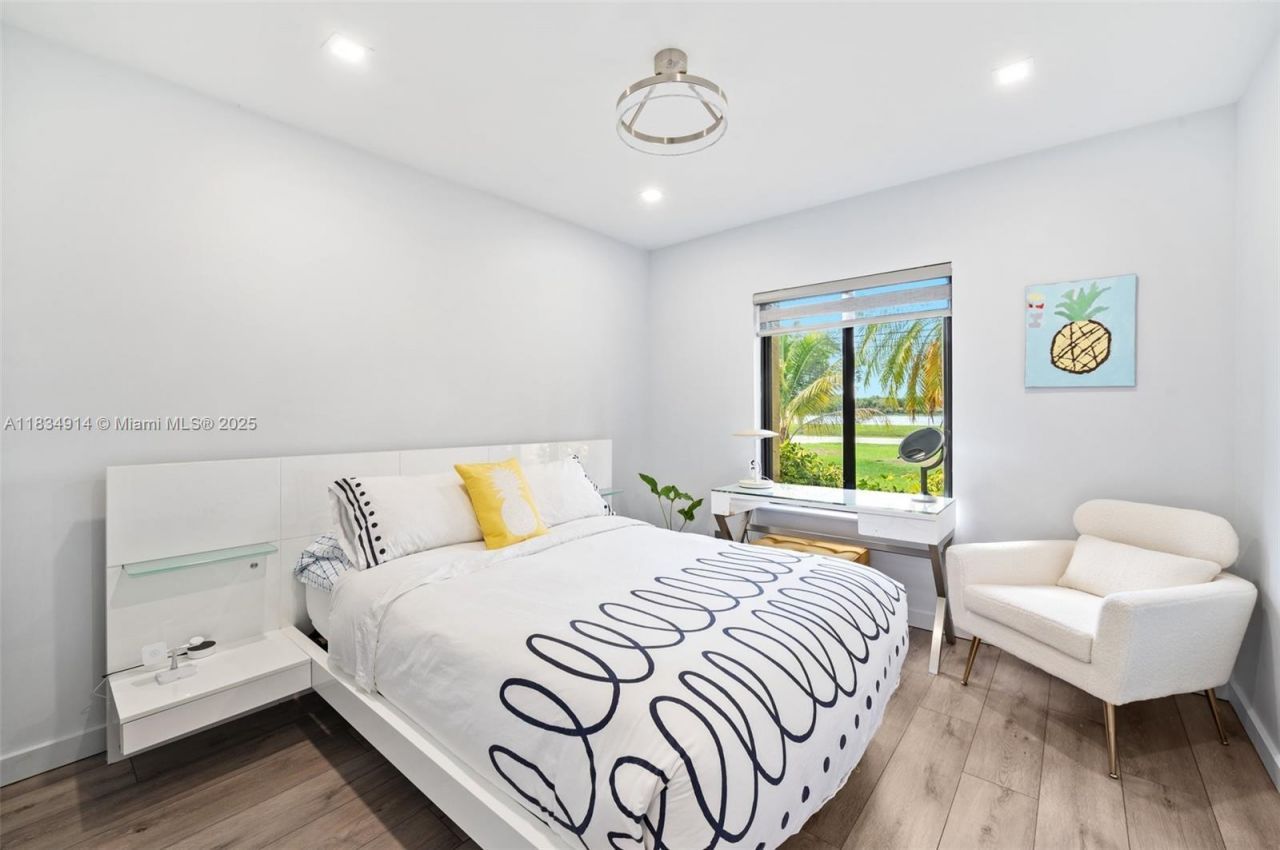 14040 SW 14th St, Davie, FL 33325 Photo