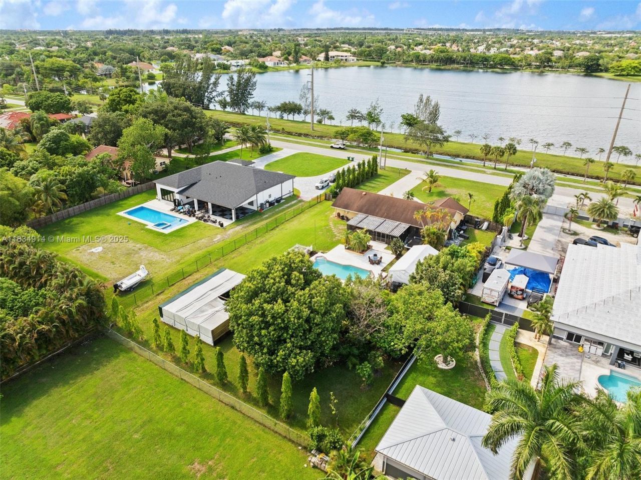 14040 SW 14th St, Davie, FL 33325 Photo