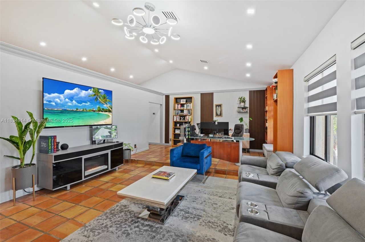 14040 SW 14th St, Davie, FL 33325 Photo