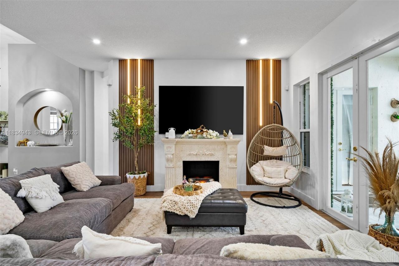 14501 SW 33rd Ct, Miramar, FL 33027 Photo