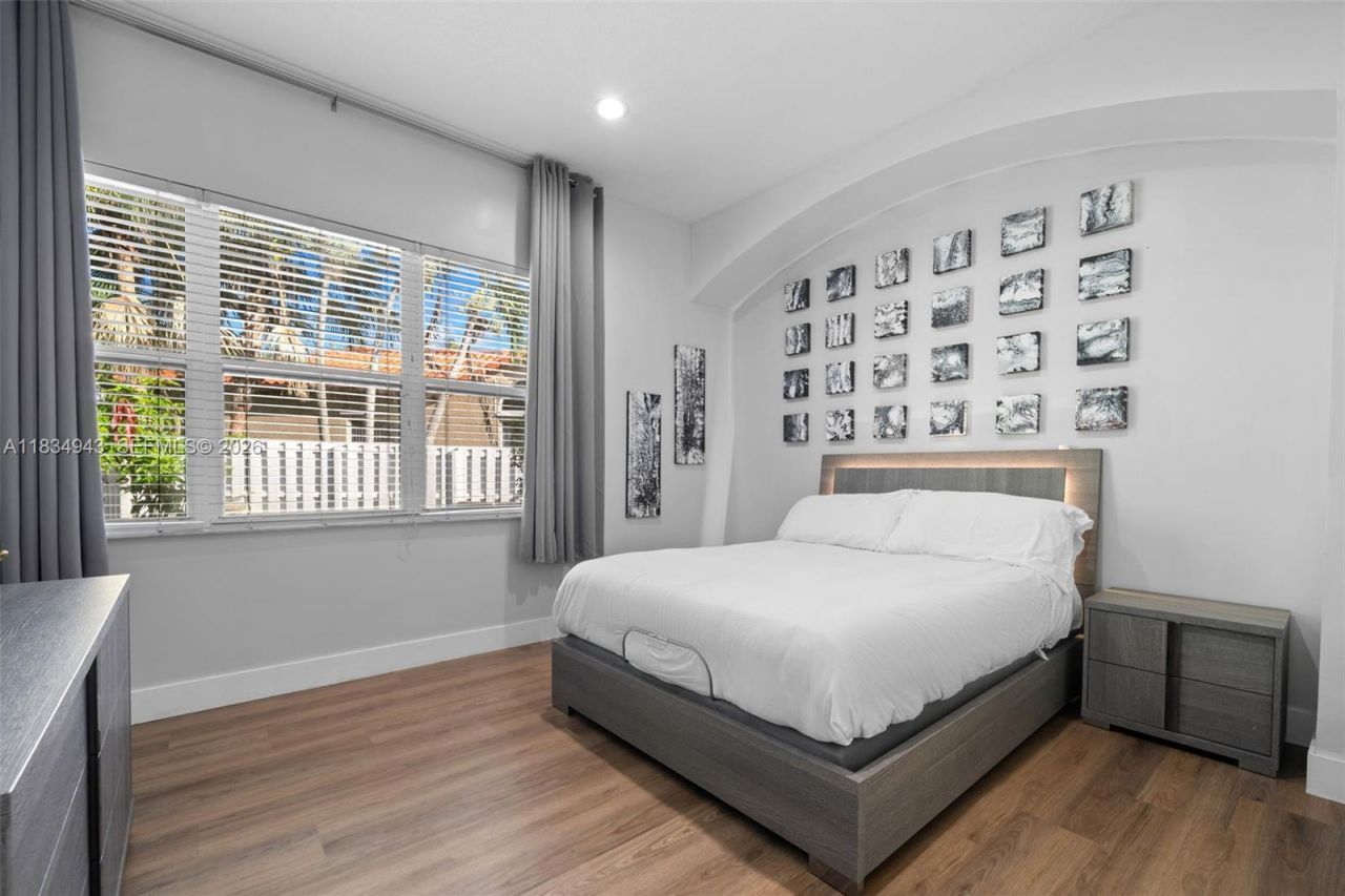 14501 SW 33rd Ct, Miramar, FL 33027 Photo