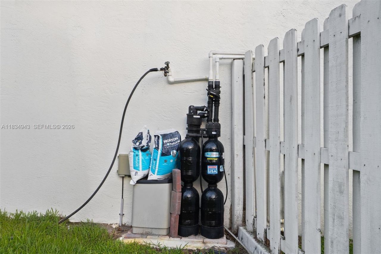 14501 SW 33rd Ct, Miramar, FL 33027 Photo