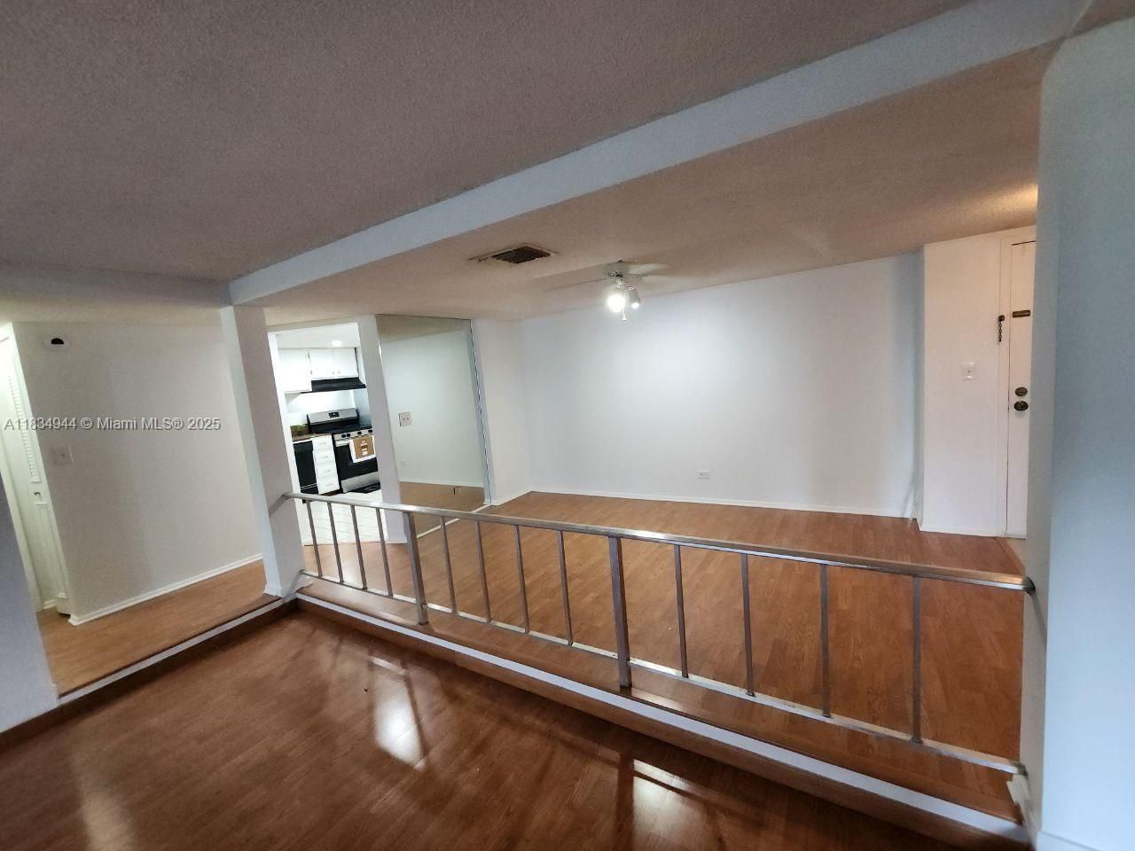 3690 Inverrary Dr, Unit 1T, Lauderhill, FL 33319 Photo