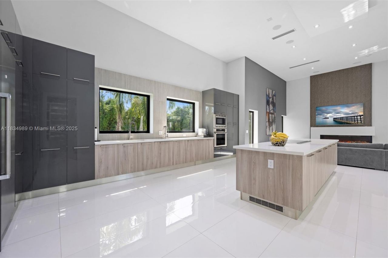 11350 NW 8th St, Plantation, FL 33325 Photo