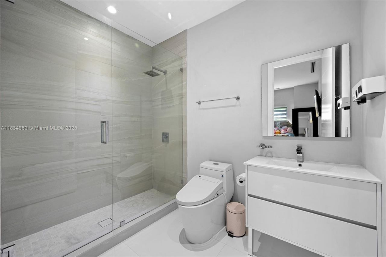 11350 NW 8th St, Plantation, FL 33325 Photo