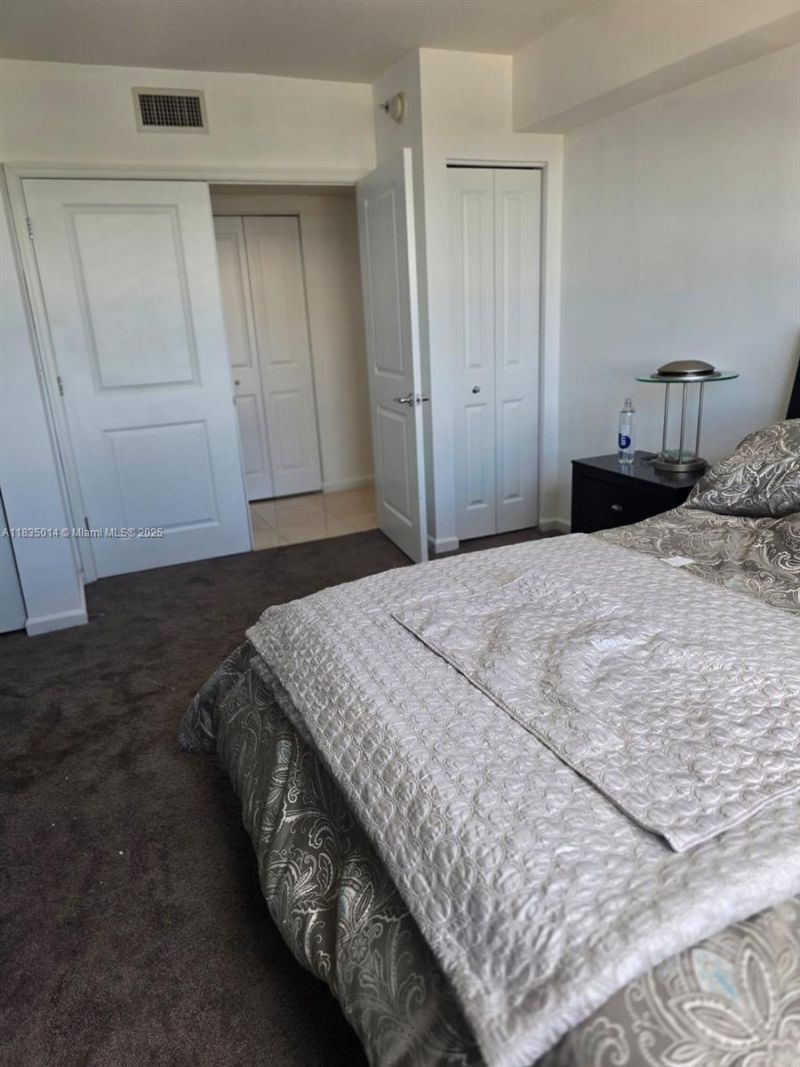 610 W Las Olas Blvd, Unit 1912N, Fort Lauderdale, FL 33312 Photo