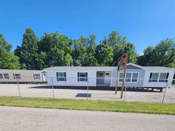 306 SOMEDAY Way, CLOVERDALE, IN 46120