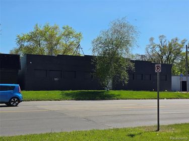 25595 Van Born Road, Taylor, MI 48180