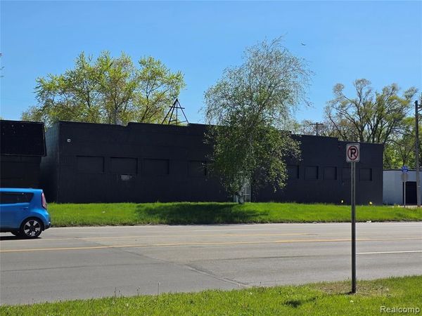 25595 Van Born Road, Taylor, MI 48180