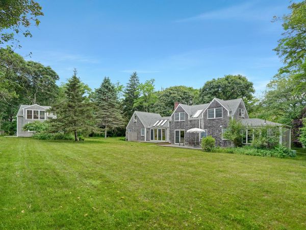 174 Middle Road Road, Chilmark, MA 02535