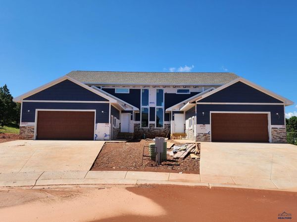 4643 WICKHAM CT, Rapid City, SD 57702