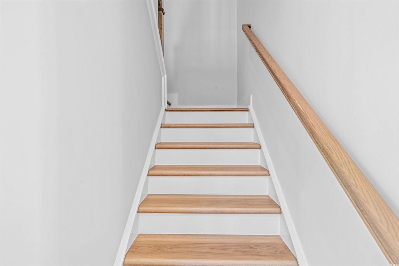 225 Atlantic Breeze St. Photo 30