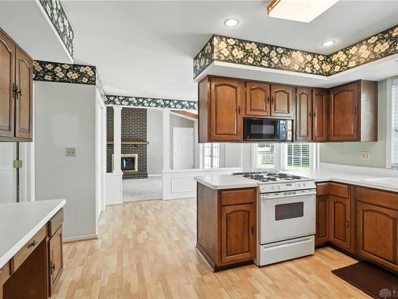 6630 Carinthia Drive, Miami Township, OH 45459 Photo 12