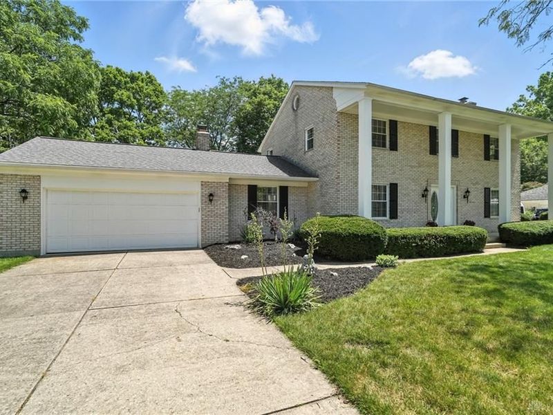 6630 Carinthia Drive, Miami Township, OH 45459 Photo 2
