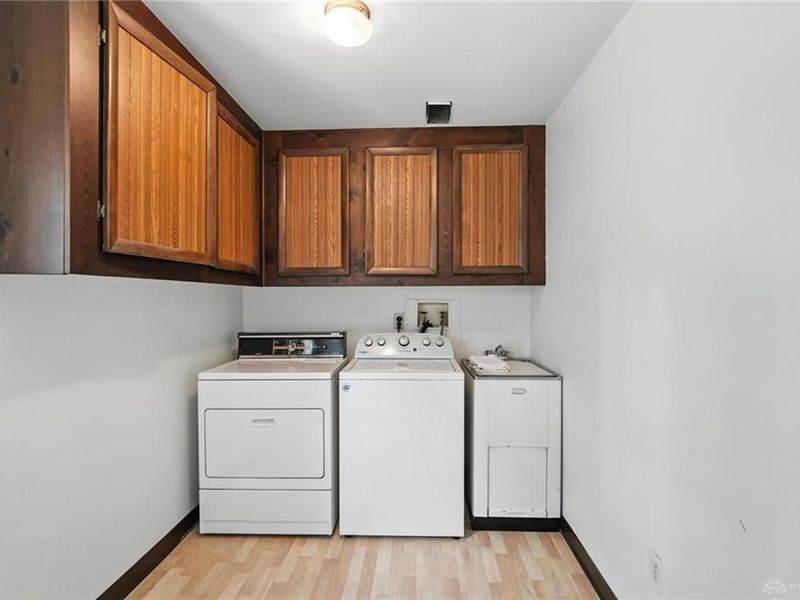 6630 Carinthia Drive, Miami Township, OH 45459 Photo 25