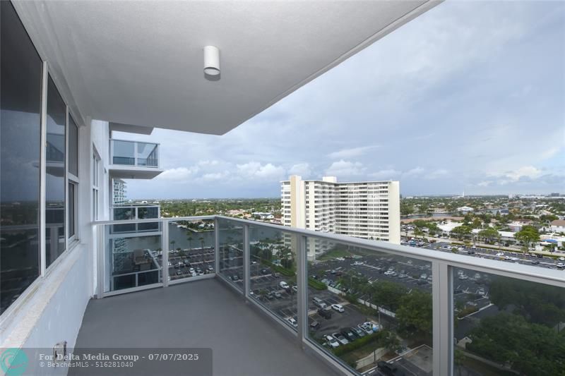 3333 NE 34th Street, Unit 1402, Fort Lauderdale, FL 33308 Photo